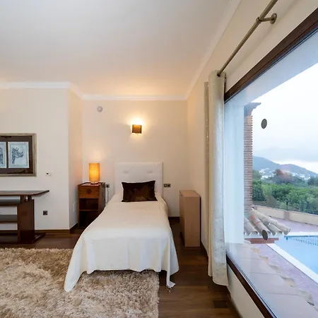 Villa Piscina Privada, Vistas Al Mar Y Montana Mijas